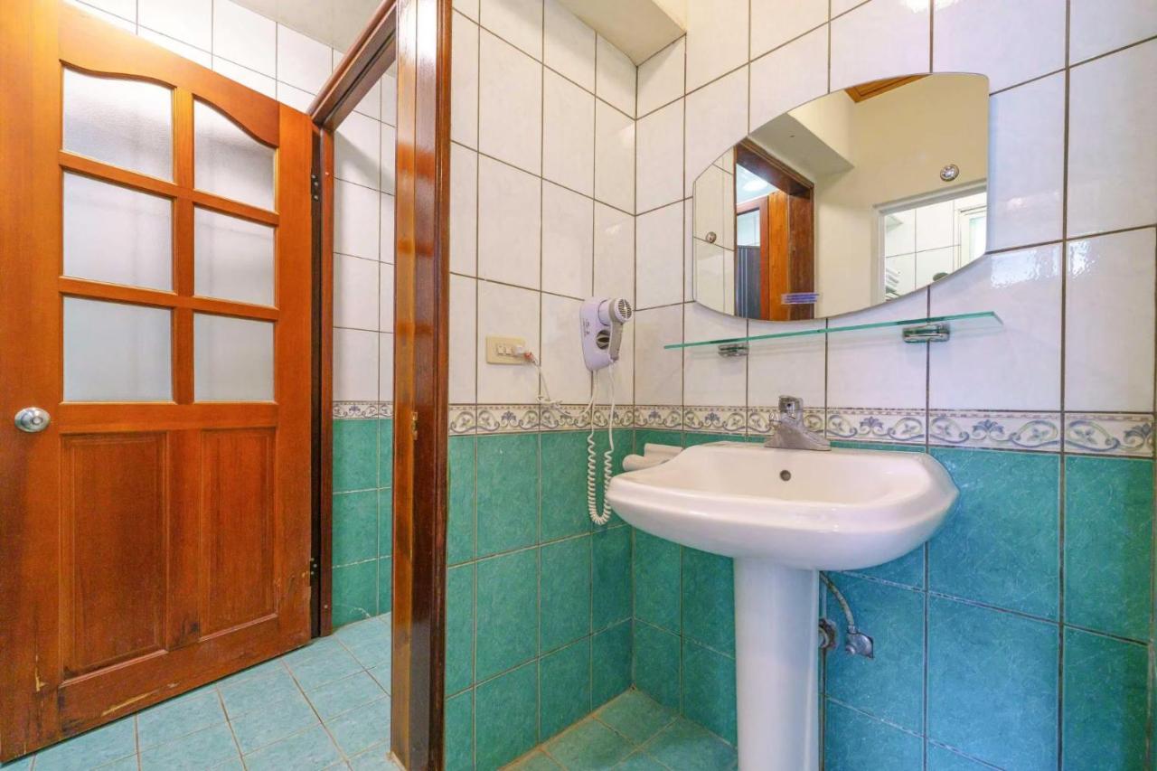 Fangshuh B&B Fenglin Buitenkant foto